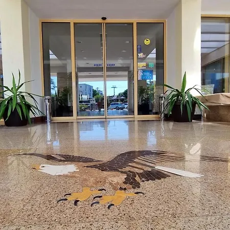 Ξενοδοχείο Condor 4*