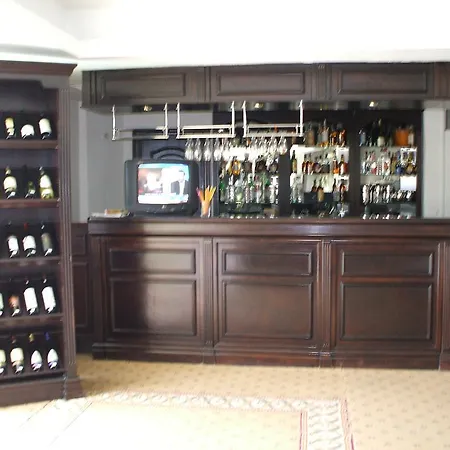 康多尔酒店