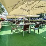 Condor Hotel Mamaia
