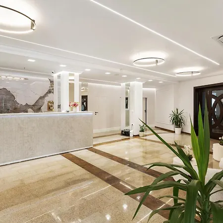 Hotel Condor