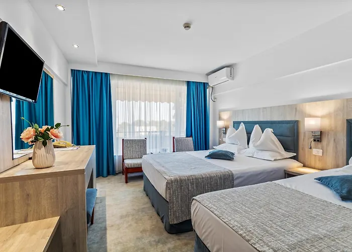 Condor Ξενοδοχείο